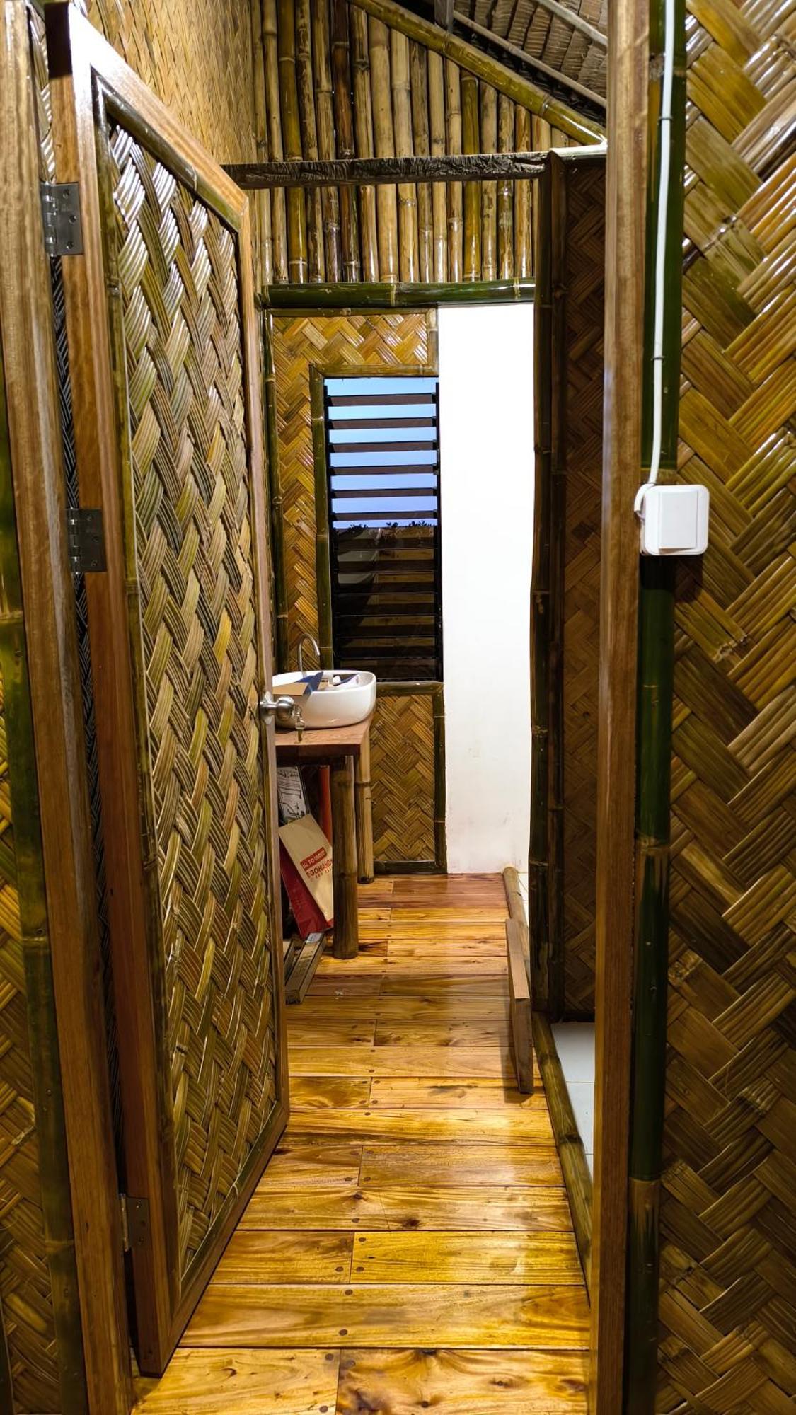 פורטו פרינססה Ocean Green Eco Lodge מראה חיצוני תמונה